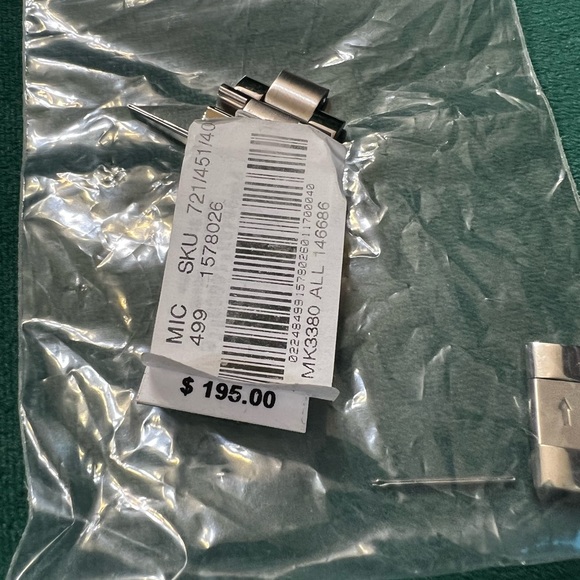 Michael Kors watch - Picture 4 of 6